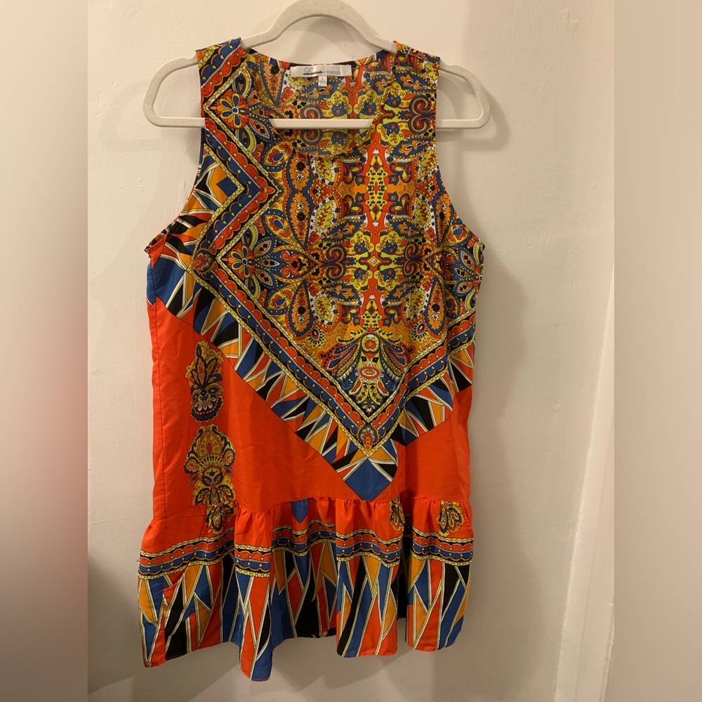 EUC Lovers+‎ Friends mini paisley dress size large